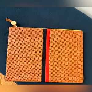NWOT CLARE V PERFORATED CAMEL CLUTCH WITH DUSTER
